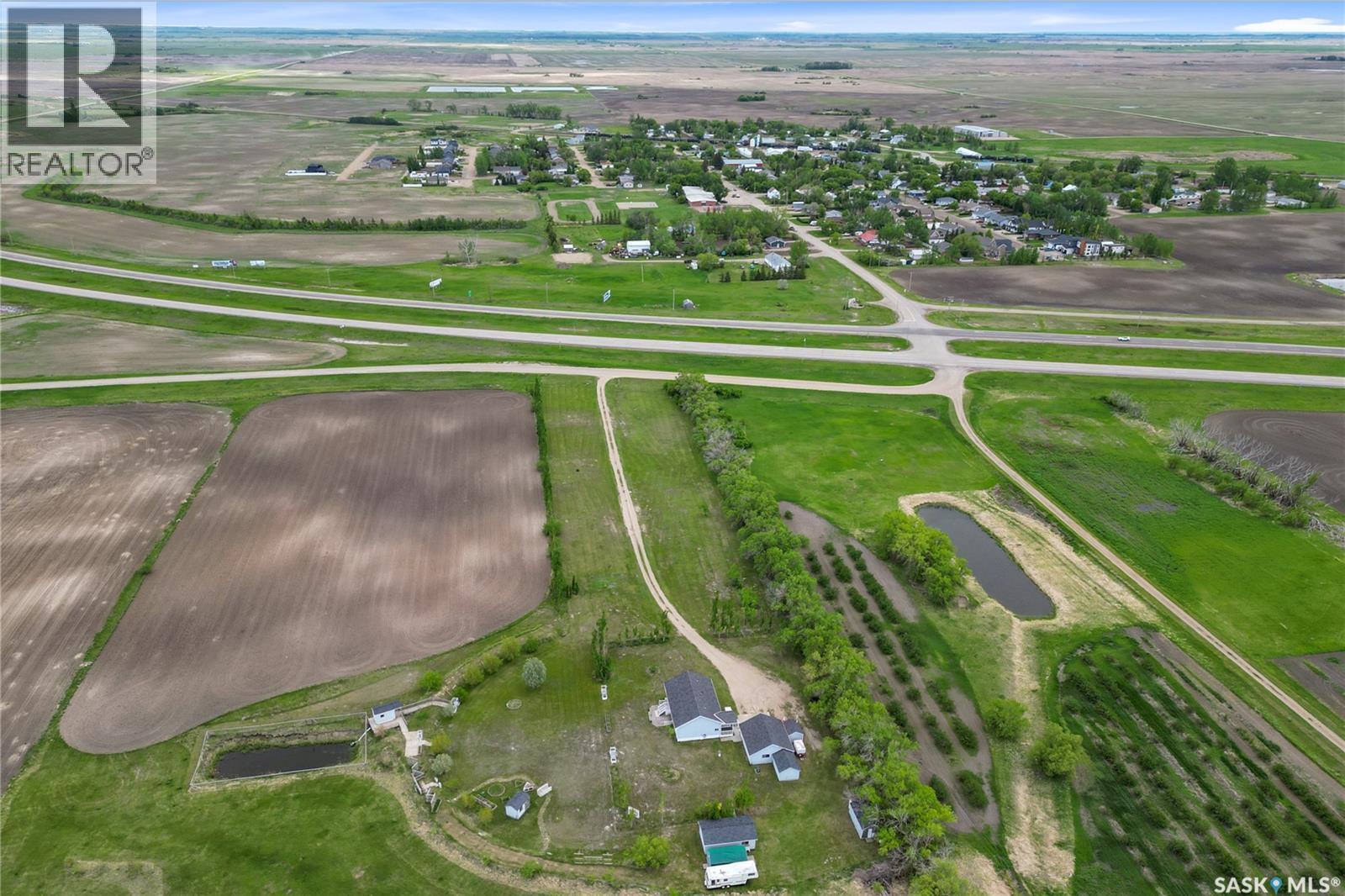 Koch Acreage - 9.9 Acres, Dufferin Rm No. 190, SK