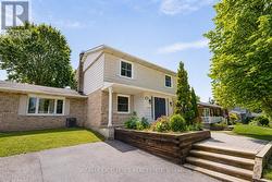 27 WADSWORTH DRIVE Ingersoll, ON N5C 3L3