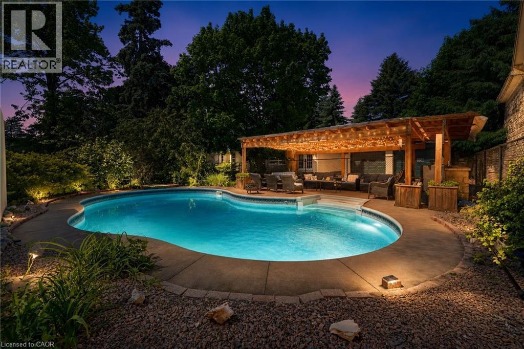 323 Regional 20 Road, Pelham, ON