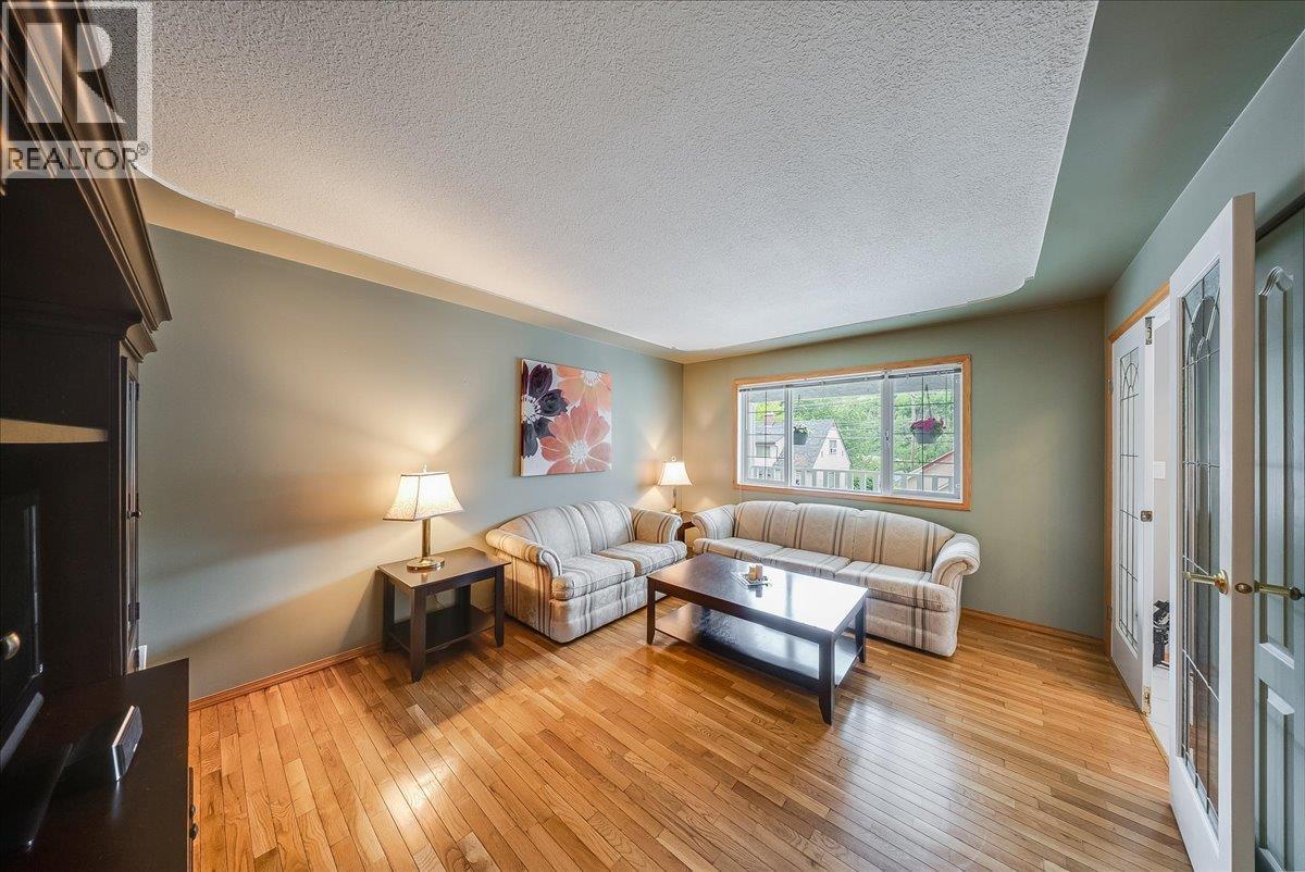 128 Colley Street, Warfield, BC