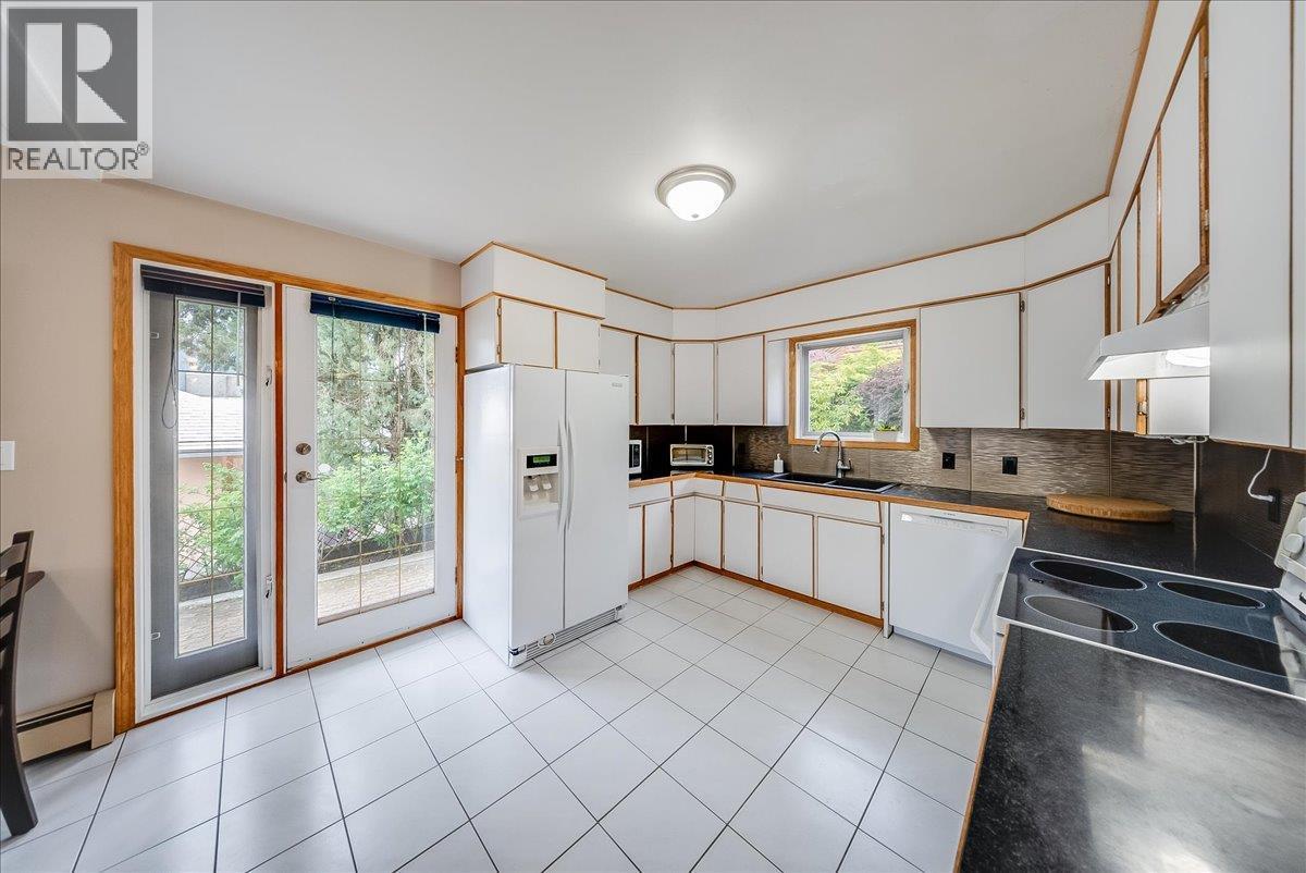 128 Colley Street, Warfield, BC