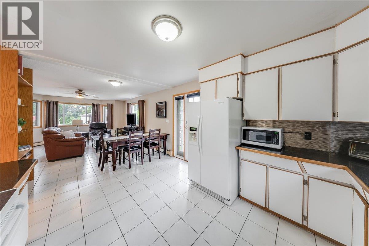 128 Colley Street, Warfield, BC