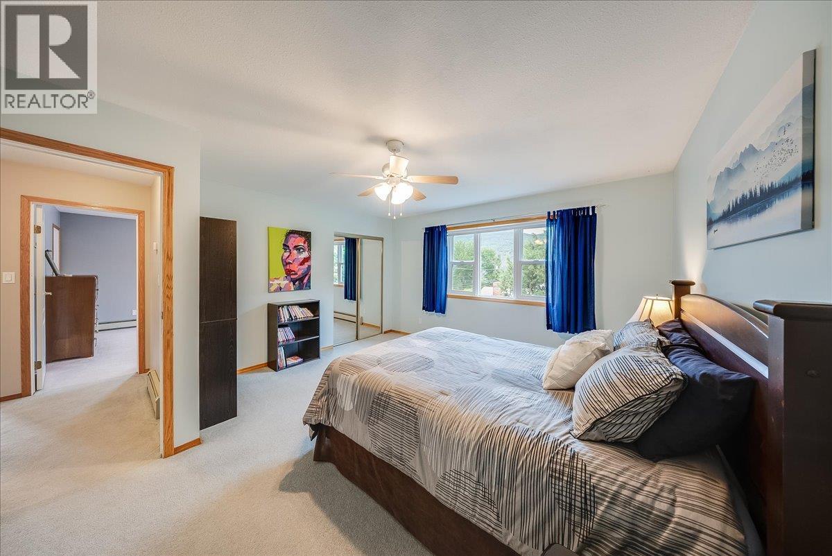 128 Colley Street, Warfield, BC