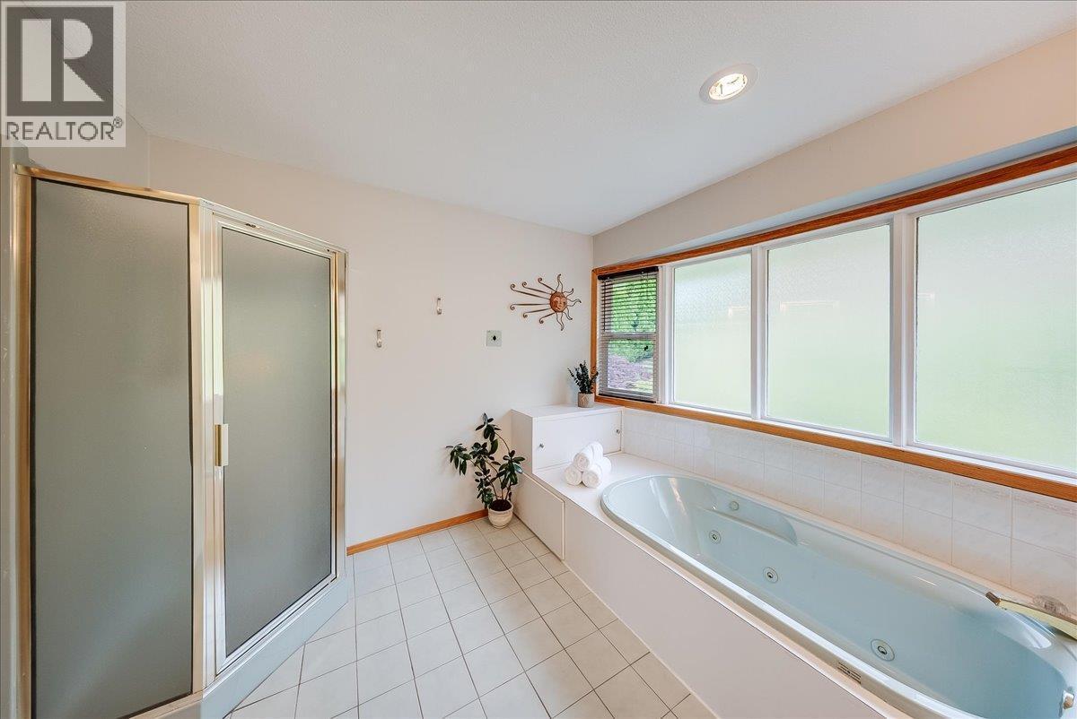 128 Colley Street, Warfield, BC