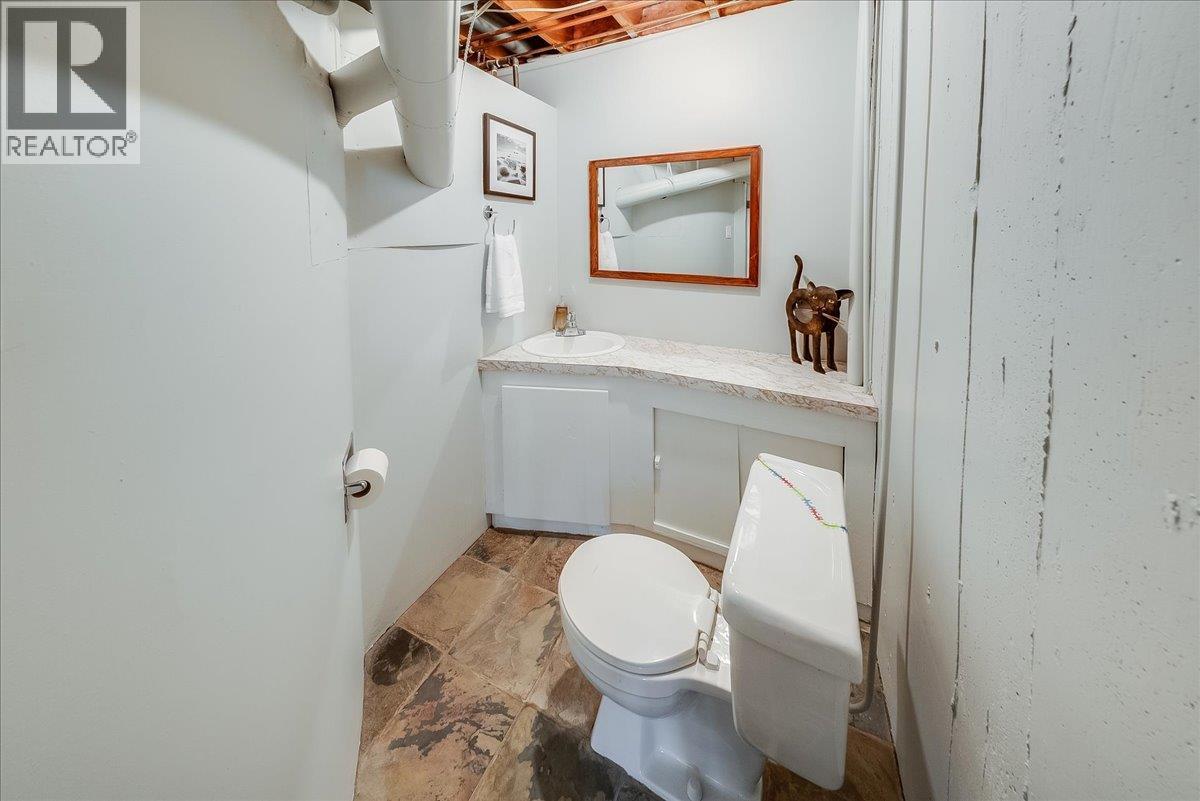 128 Colley Street, Warfield, BC