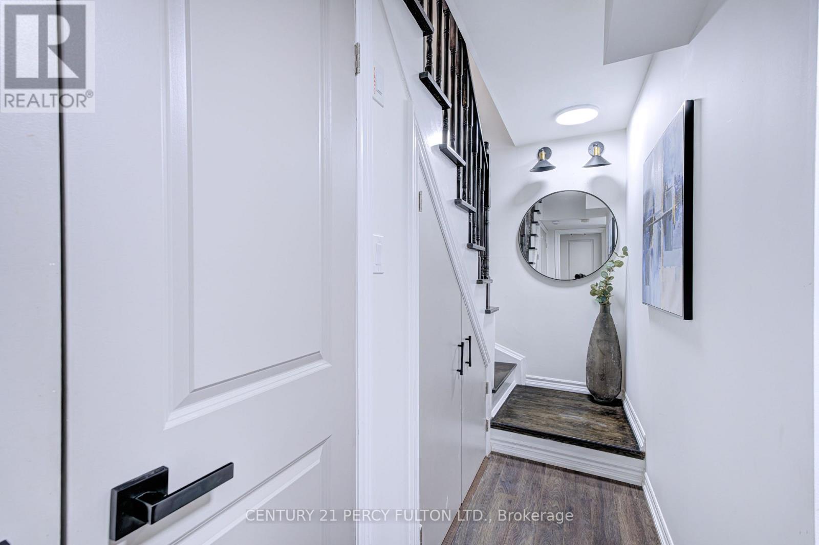 2566 William Jackson Drive, Pickering, ON