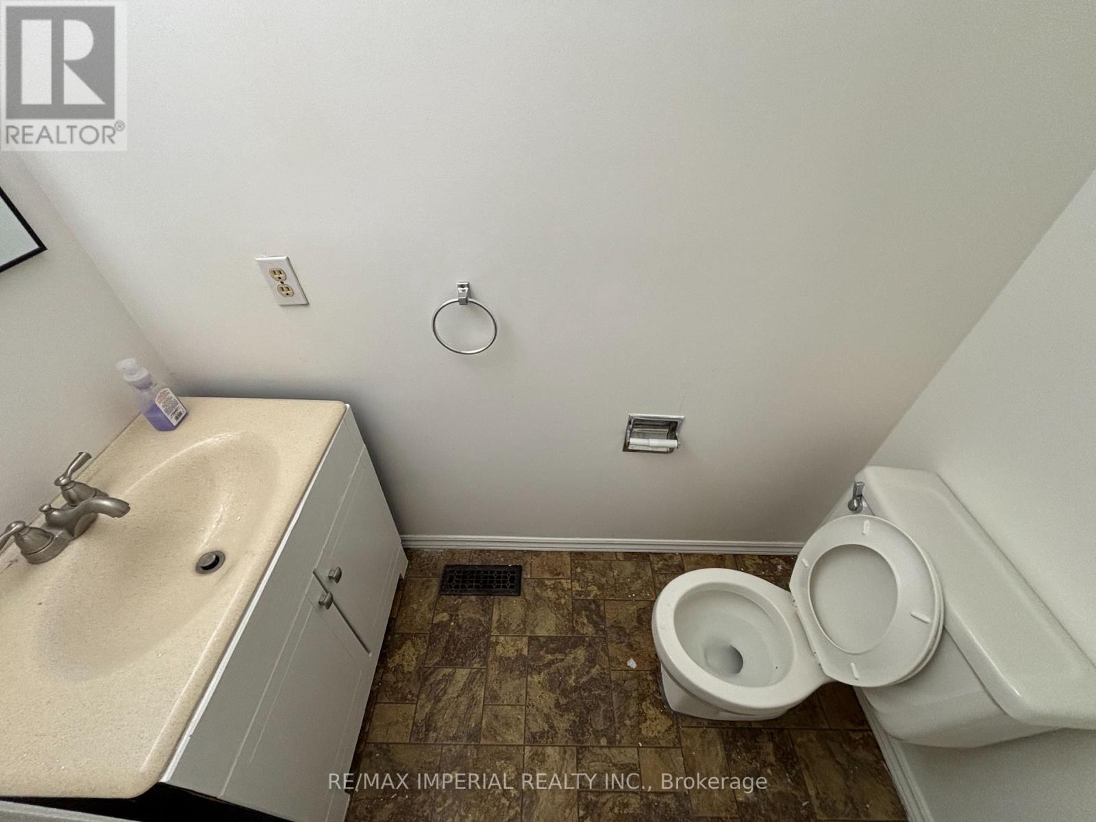 98 Mcmorran Crescent, Vaughan, ON