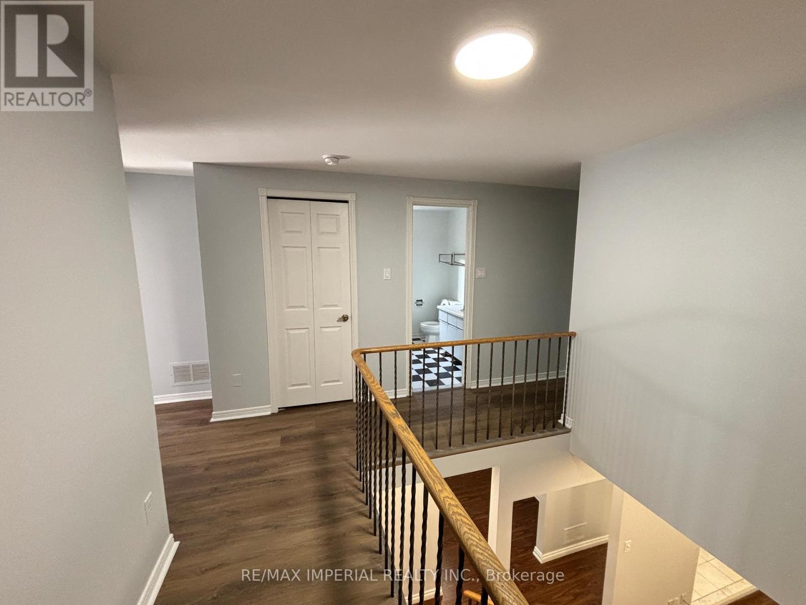 98 Mcmorran Crescent, Vaughan, ON