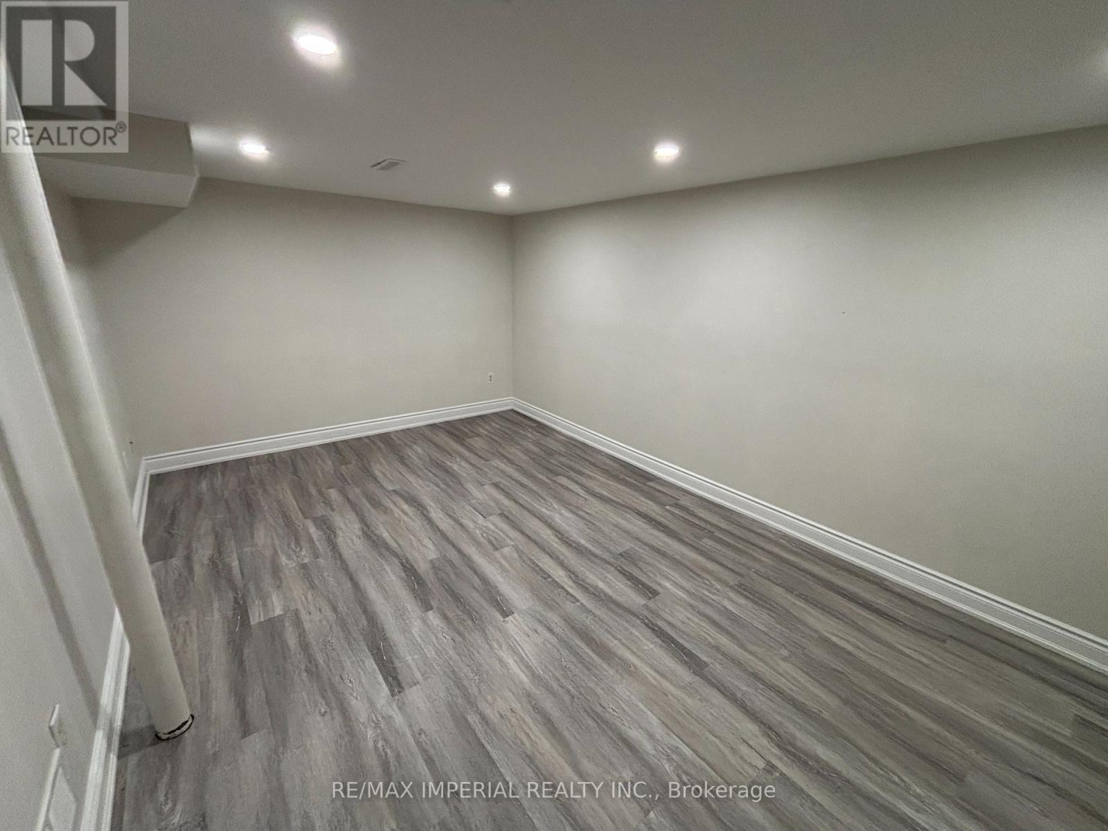 98 Mcmorran Crescent, Vaughan, ON