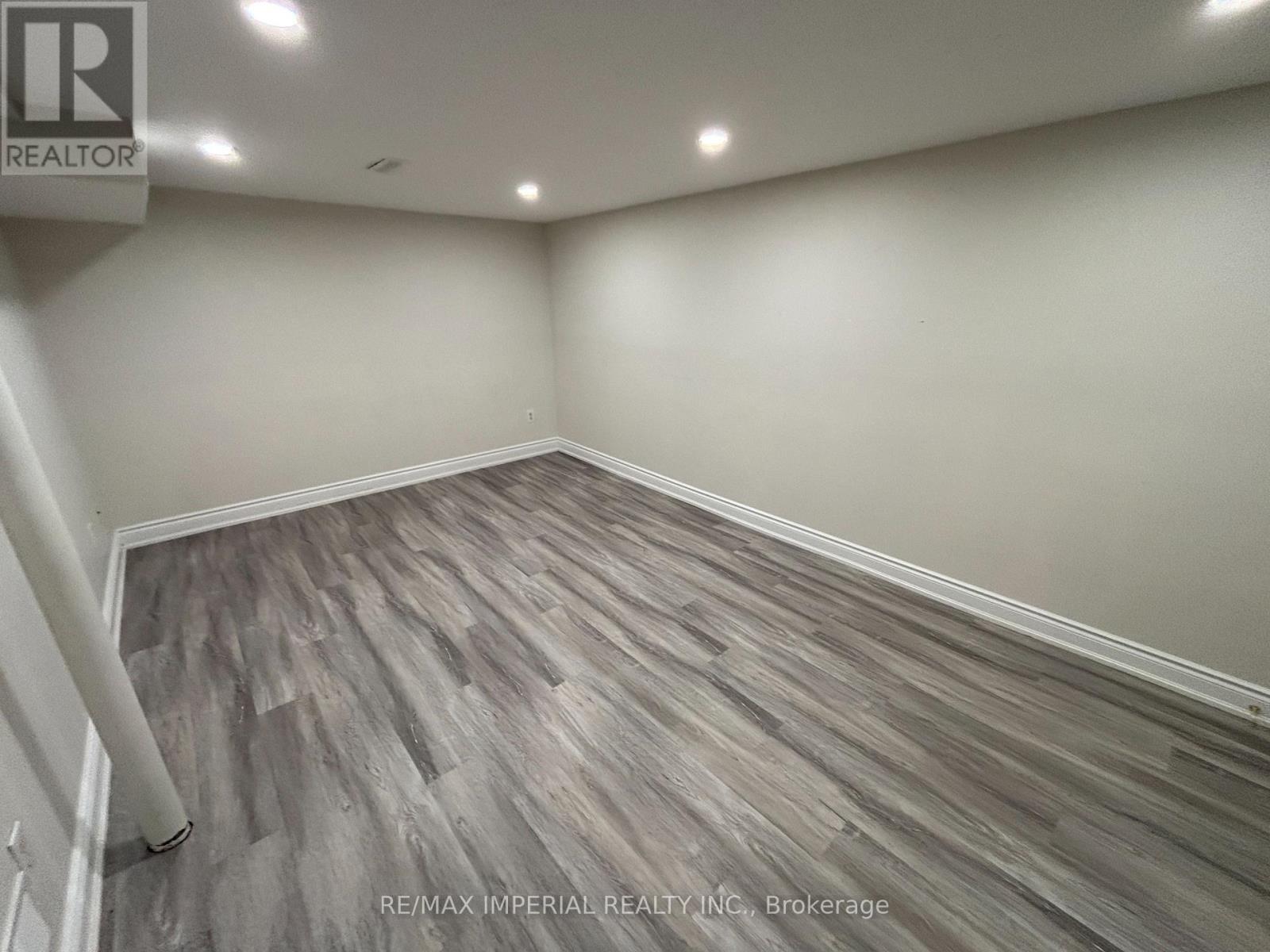 98 Mcmorran Crescent, Vaughan, ON
