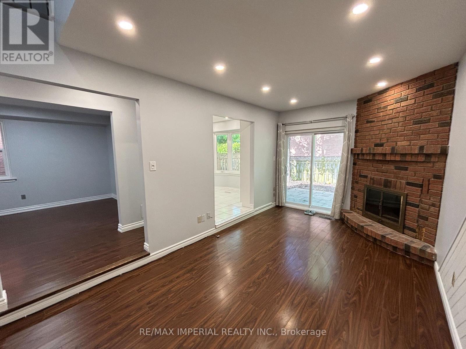98 Mcmorran Crescent, Vaughan, ON