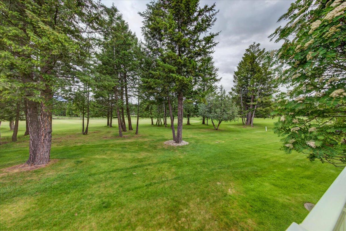 3-7559 Columbia Avenue, Radium Hot Springs, BC - Outdoor With View