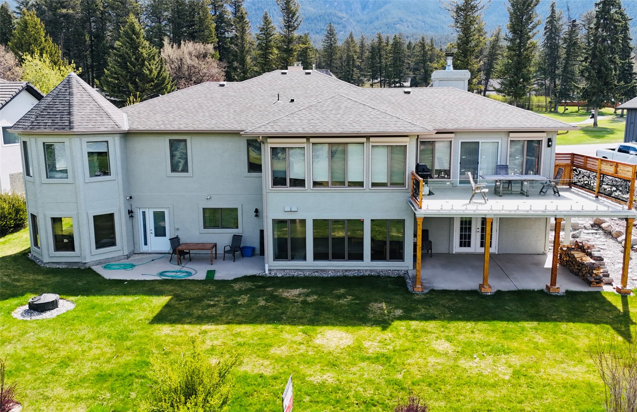 5179 Riverview Road, Fairmont Hot Springs, BC - Outdoor