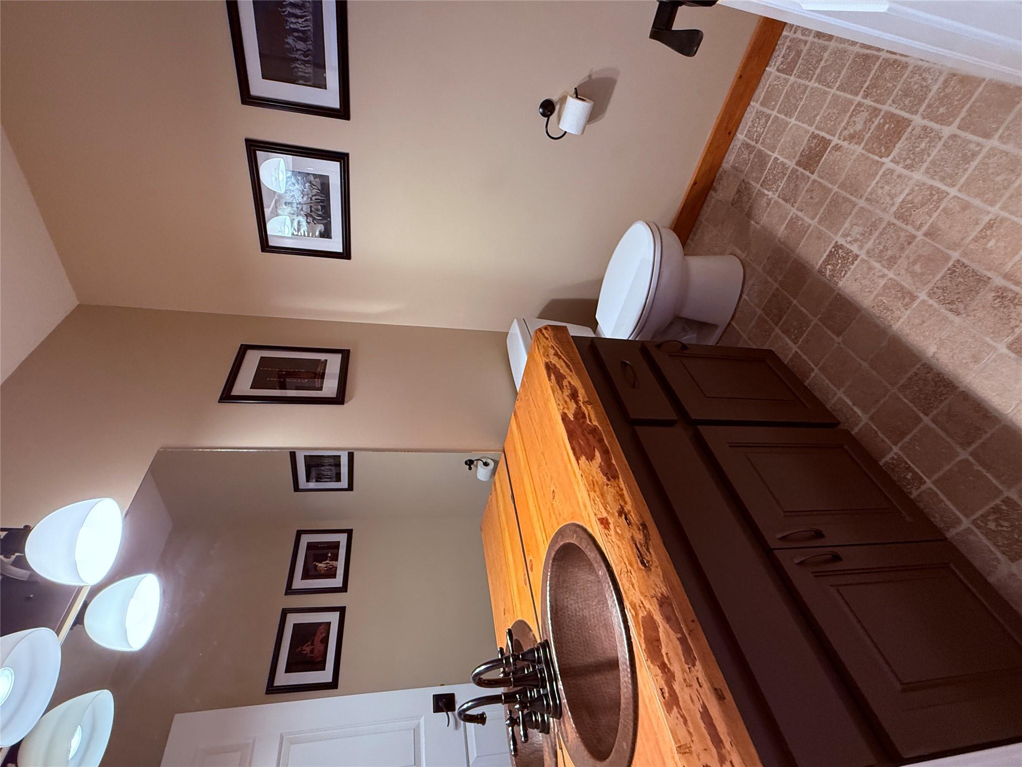 5179 Riverview Road, Fairmont Hot Springs, BC - Indoor Photo Showing Other Room