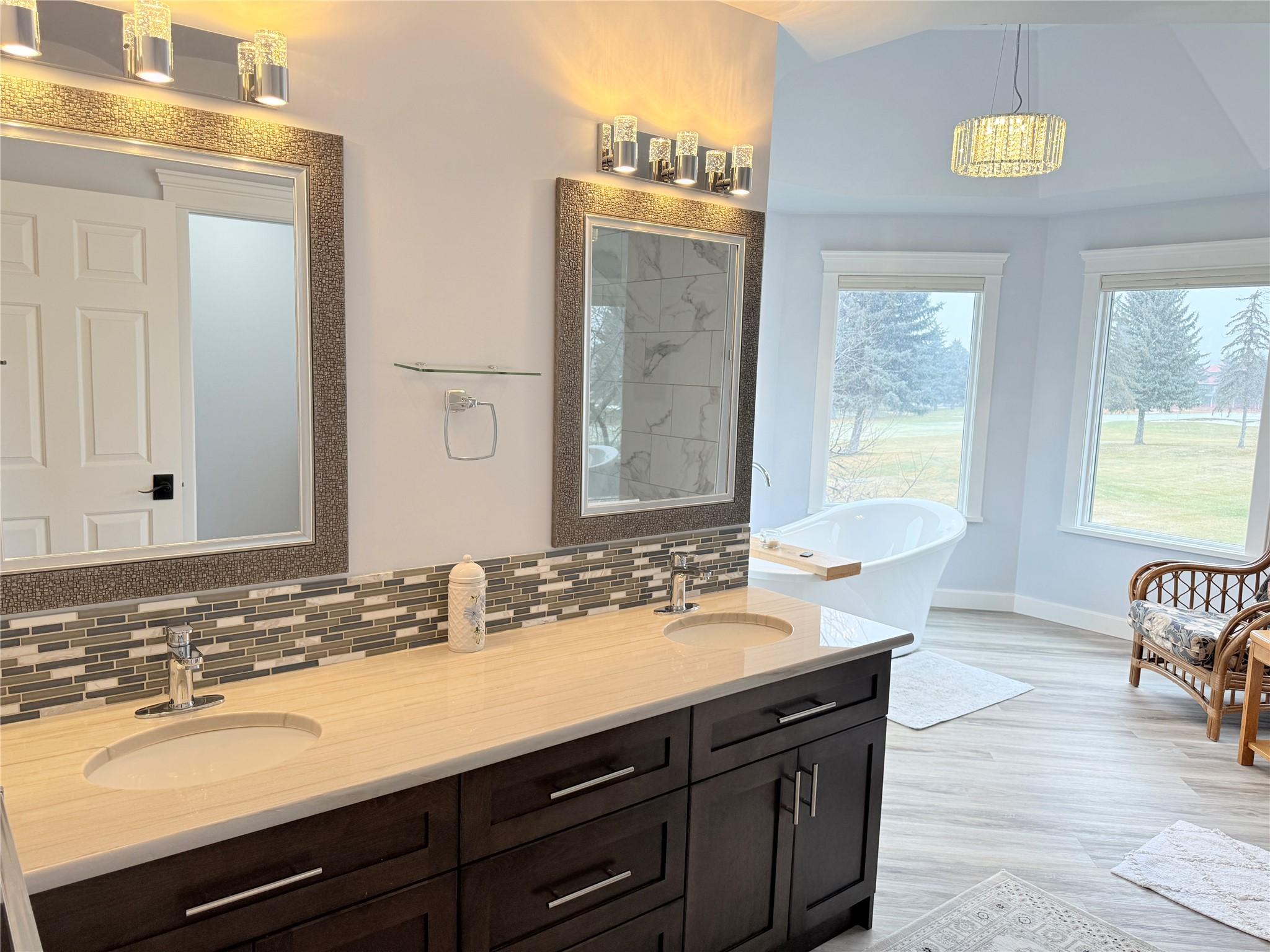 5179 Riverview Road, Fairmont Hot Springs, BC - Indoor Photo Showing Bathroom