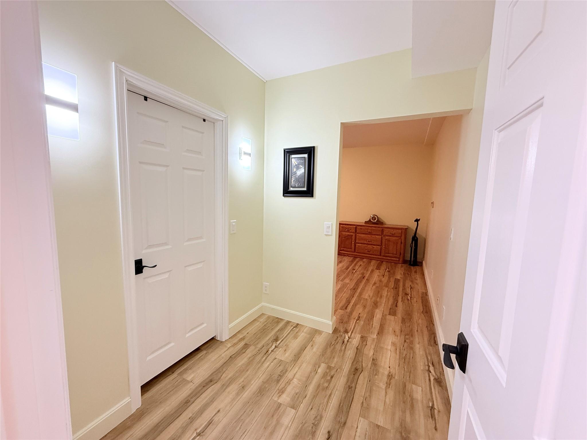 5179 Riverview Road, Fairmont Hot Springs, BC - Indoor Photo Showing Other Room