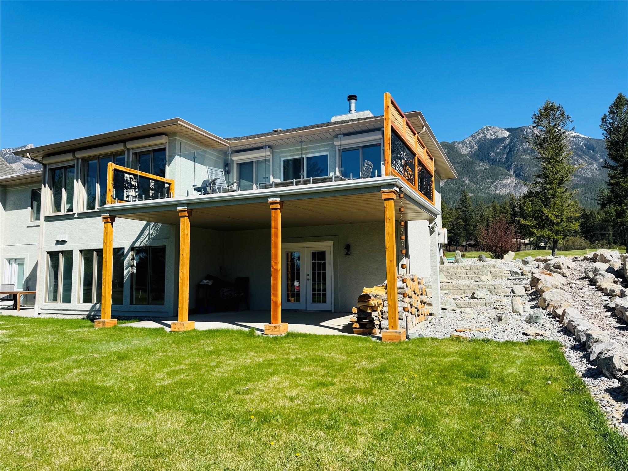 5179 Riverview Road, Fairmont Hot Springs, BC - Outdoor