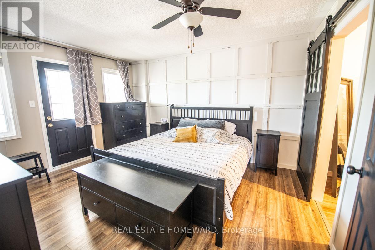 161 Hutton Place, Clarington, ON
