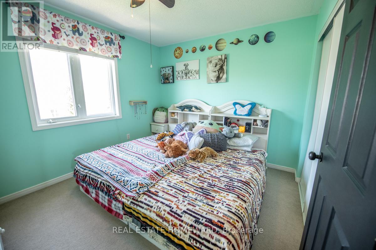 161 Hutton Place, Clarington, ON