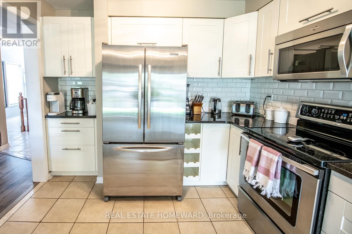 161 Hutton Place, Clarington, ON