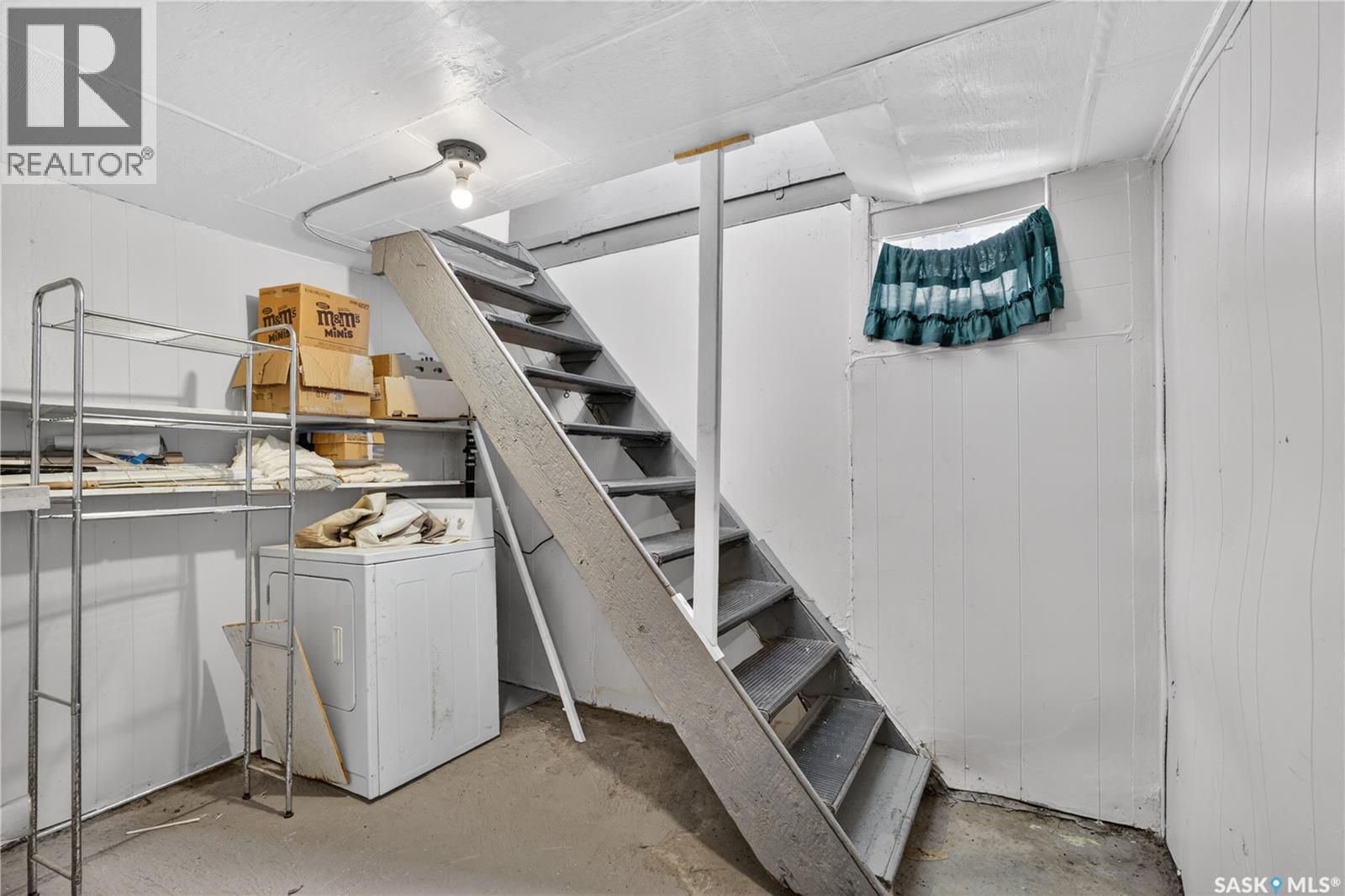 305 Burrows Avenue W, Melfort, SK