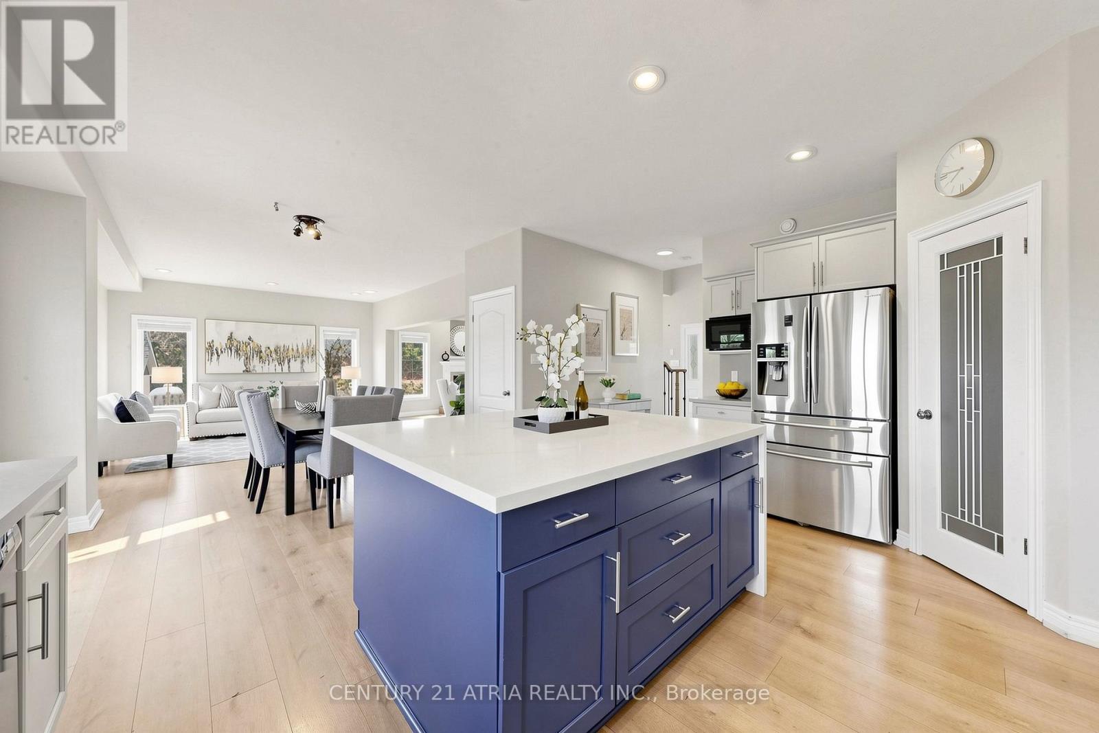 11 Jeffery Drive, Mulmur, ON