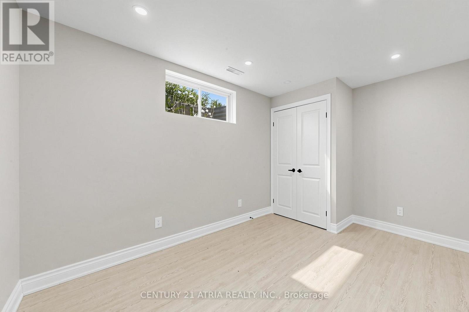 11 Jeffery Drive, Mulmur, ON
