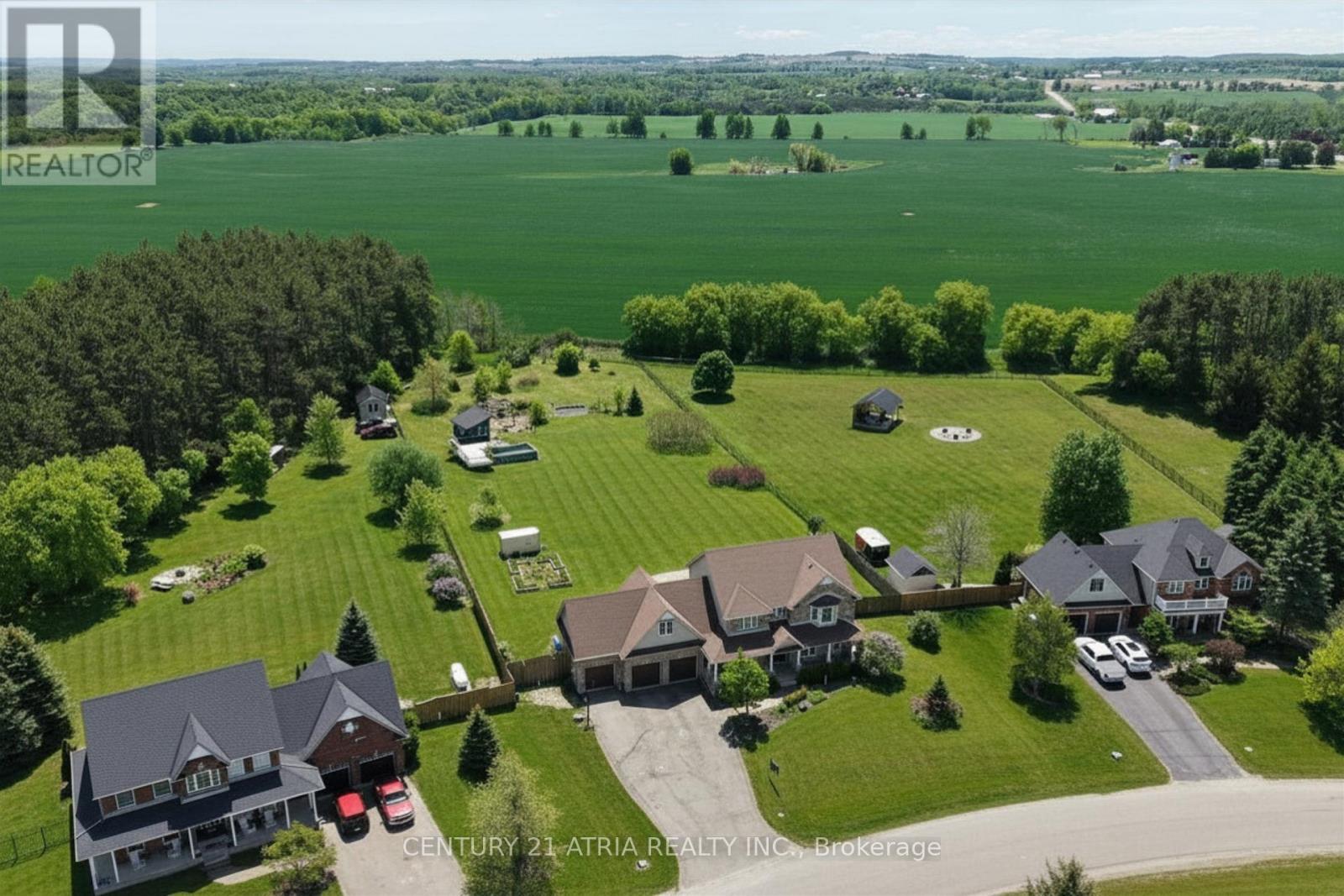 11 Jeffery Drive, Mulmur, ON