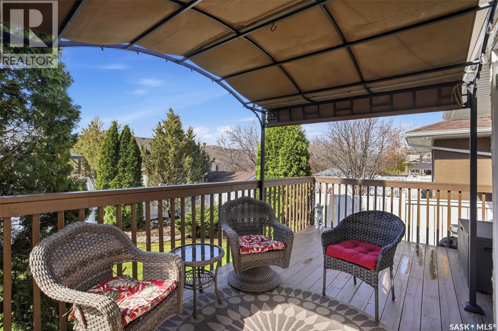 211 Brookmore Lane, Saskatoon, SK