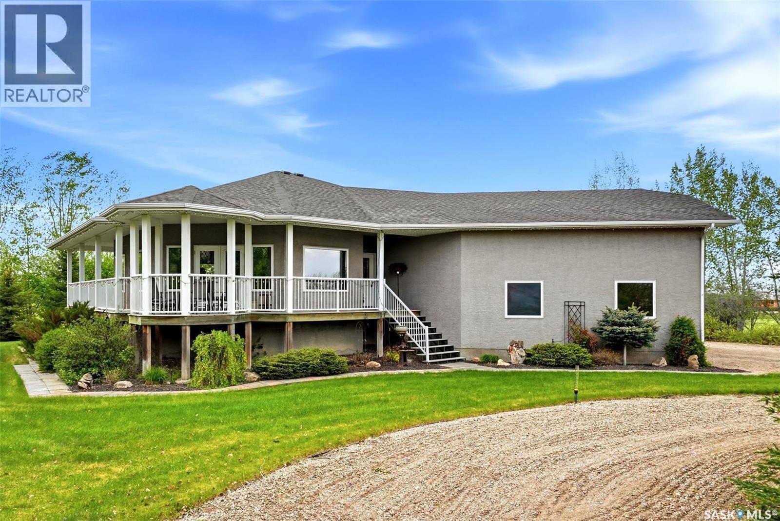 24 Bardel Crescent, Pilot Butte, SK