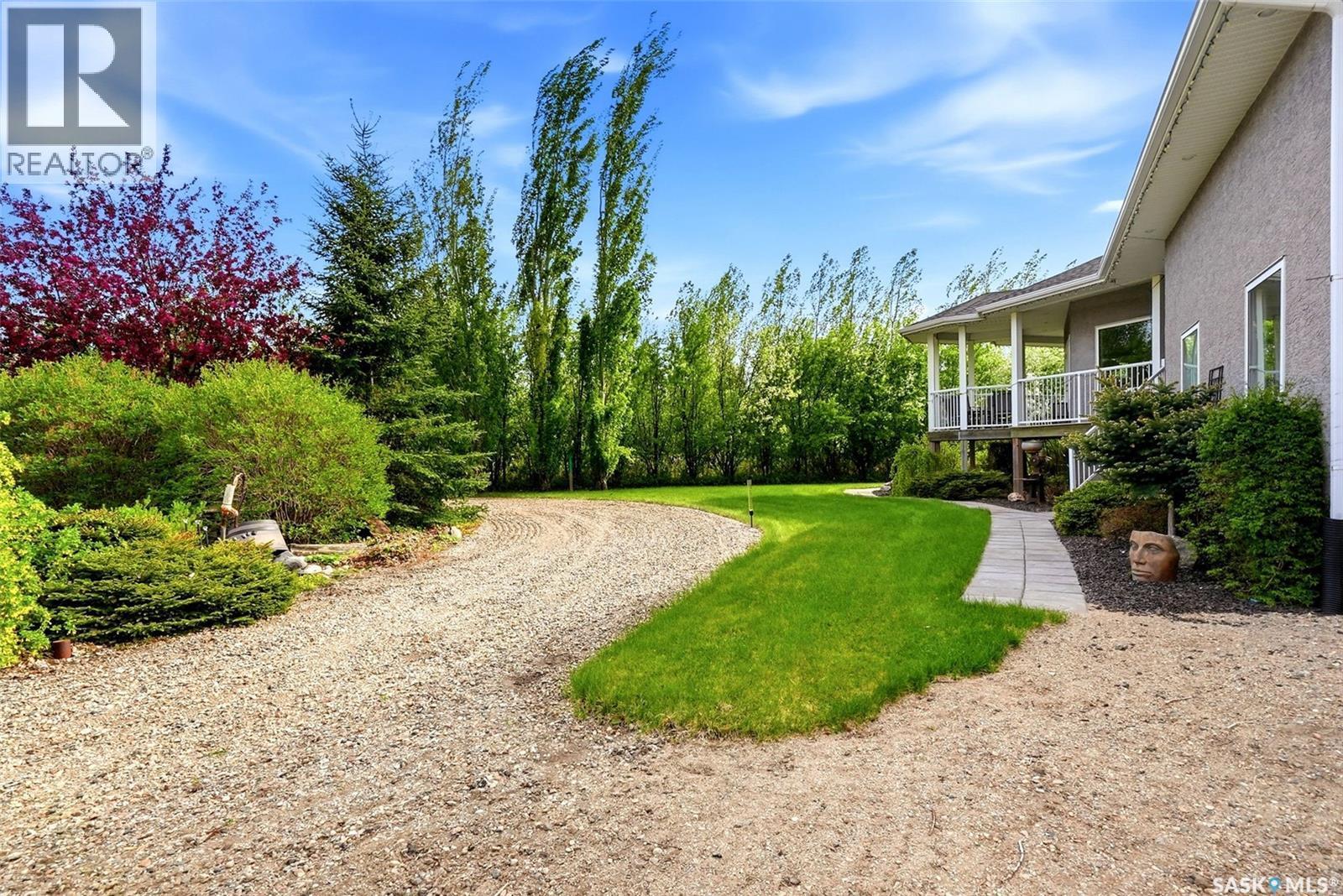 24 Bardel Crescent, Pilot Butte, SK