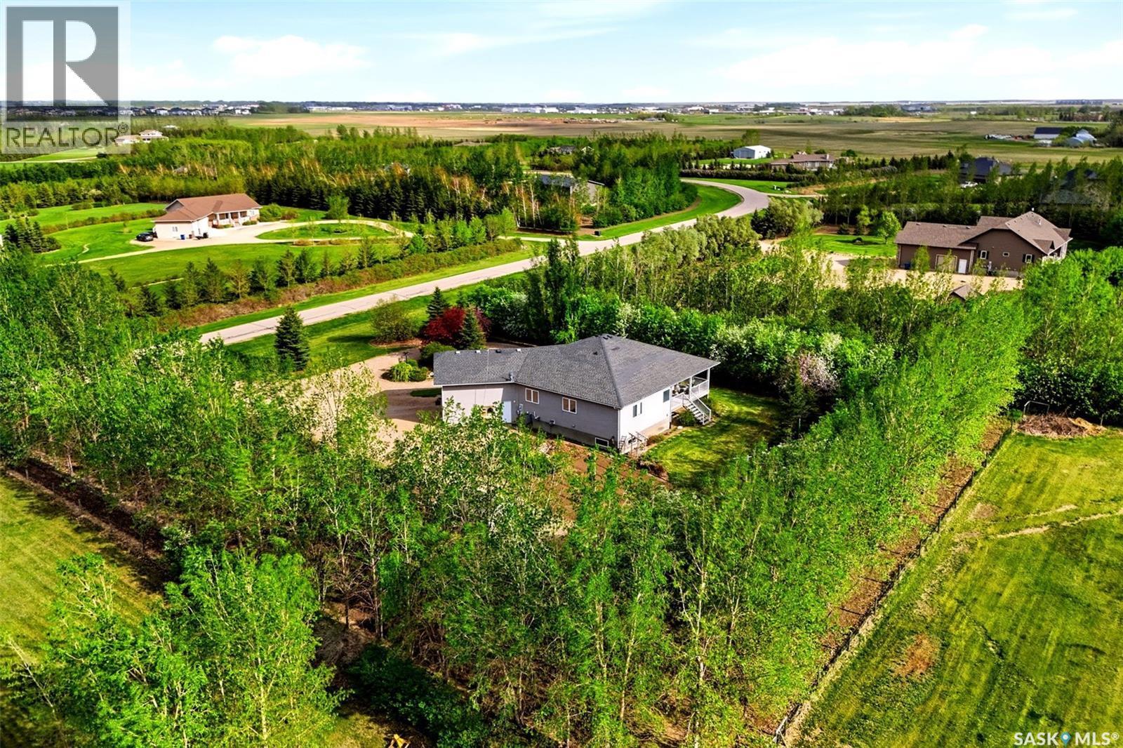 24 Bardel Crescent, Pilot Butte, SK