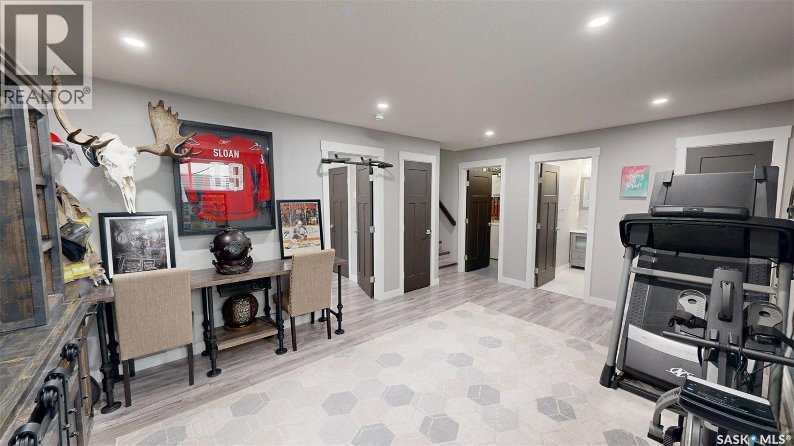 723 Aspen Crescent, Pilot Butte, SK