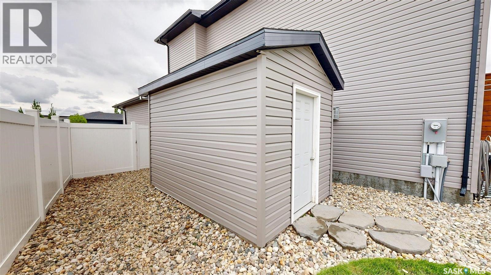 723 Aspen Crescent, Pilot Butte, SK