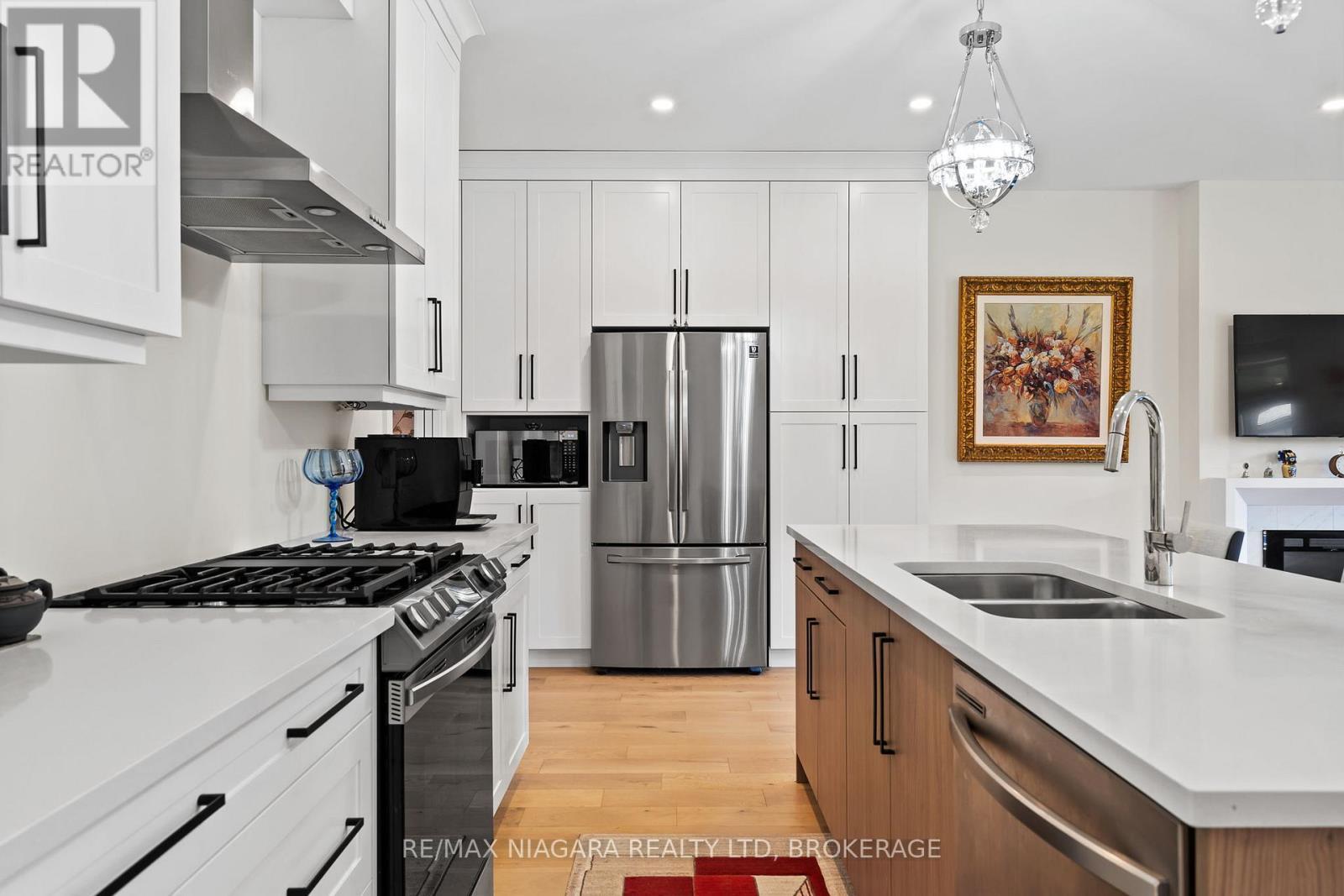 19 - 8974 Willoughby Drive, Niagara Falls (Chippawa), ON