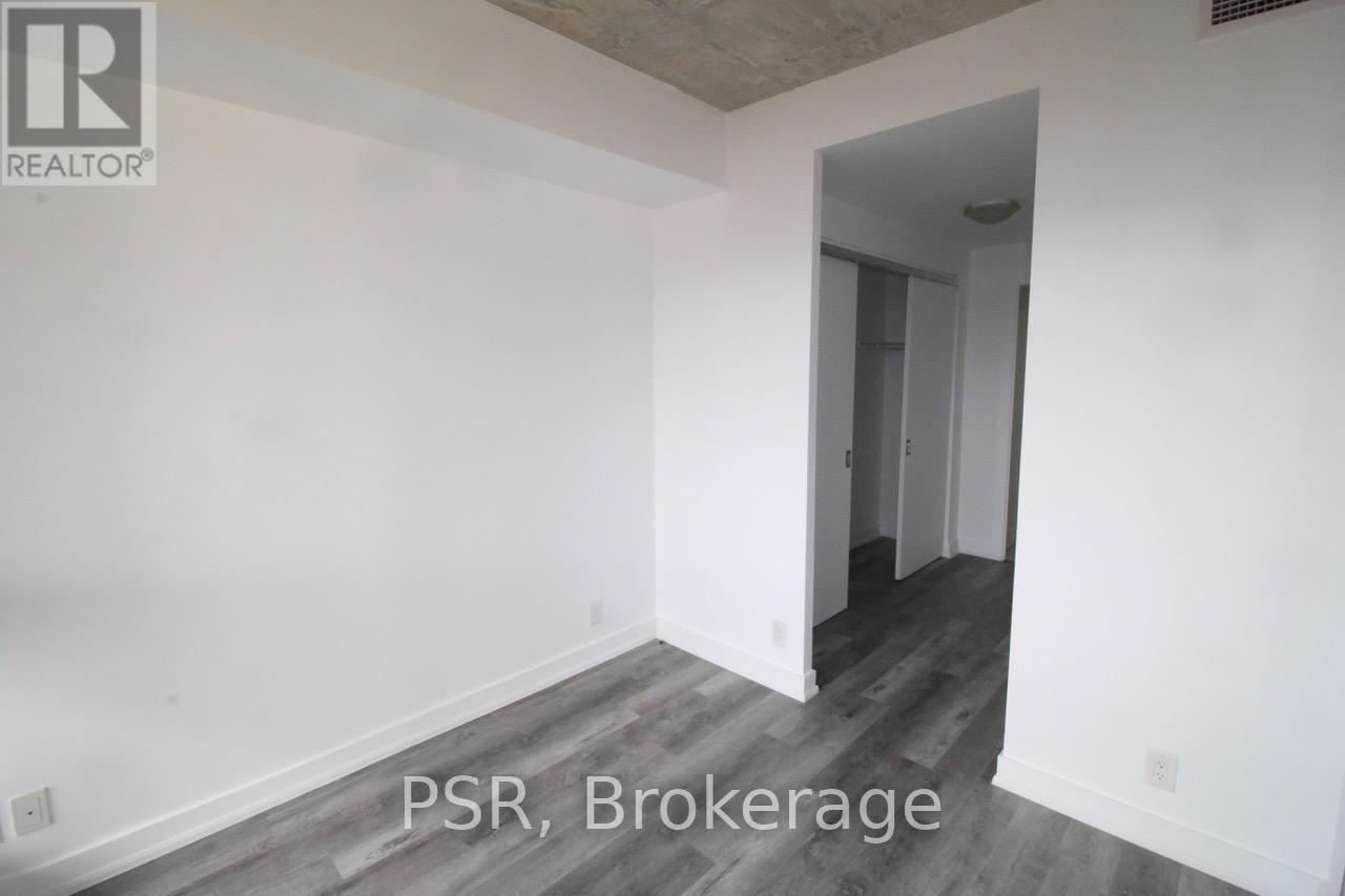 209 - 2 Gladstone Avenue, Toronto, ON