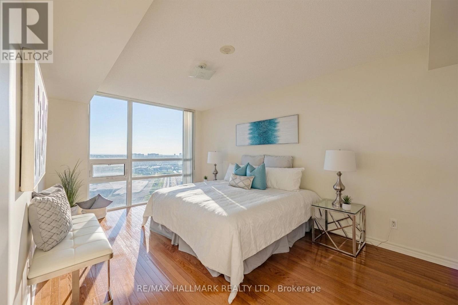 MASTER BEDROOM - 1705 - 88 Grangeway Avenue, Toronto, ON