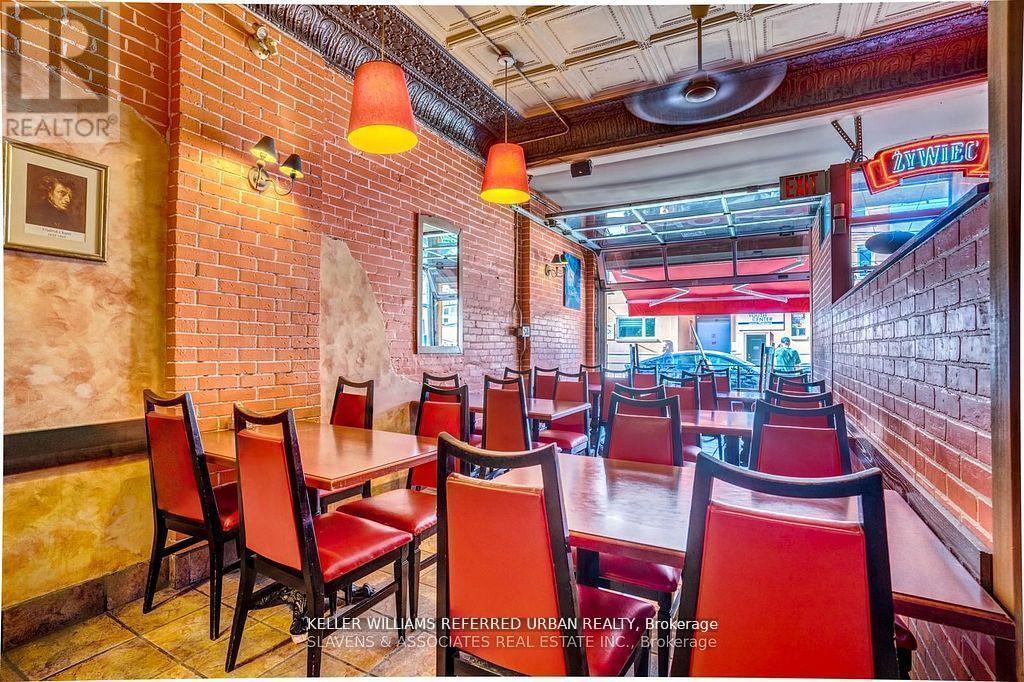 165 Roncesvalles Avenue, Toronto, ON