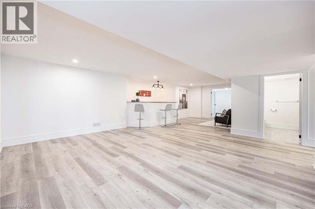 175 Bluebell Crescent, Ancaster, ON