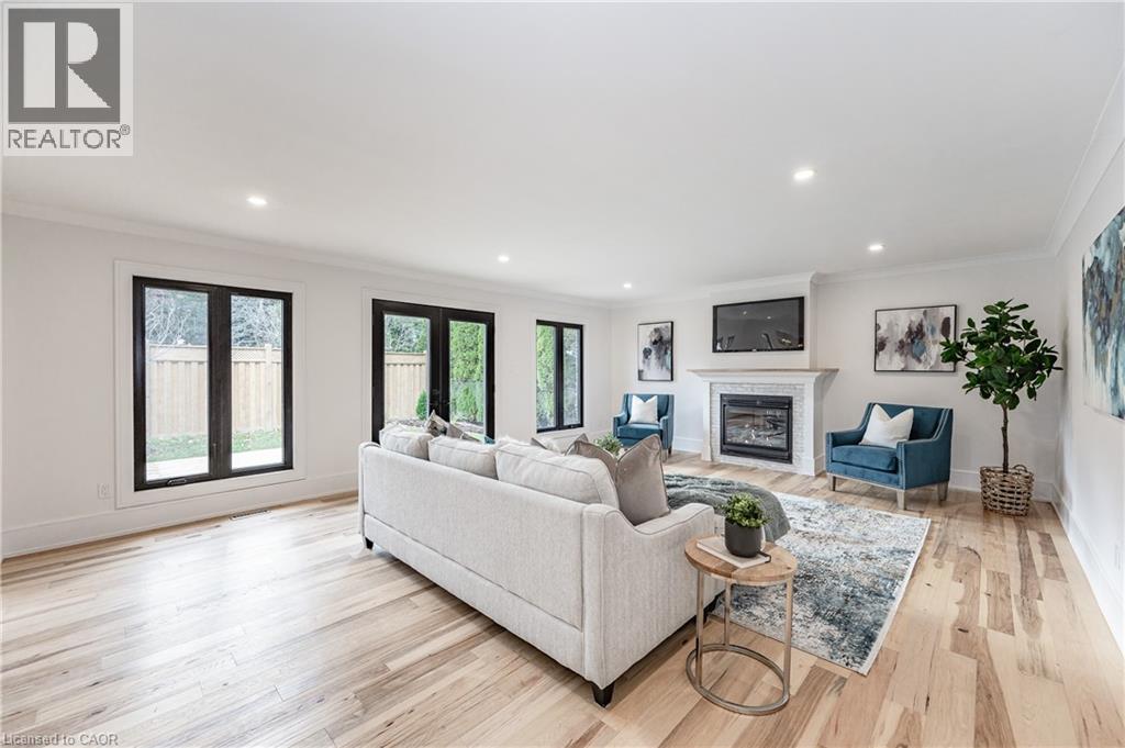 175 Bluebell Crescent, Ancaster, ON