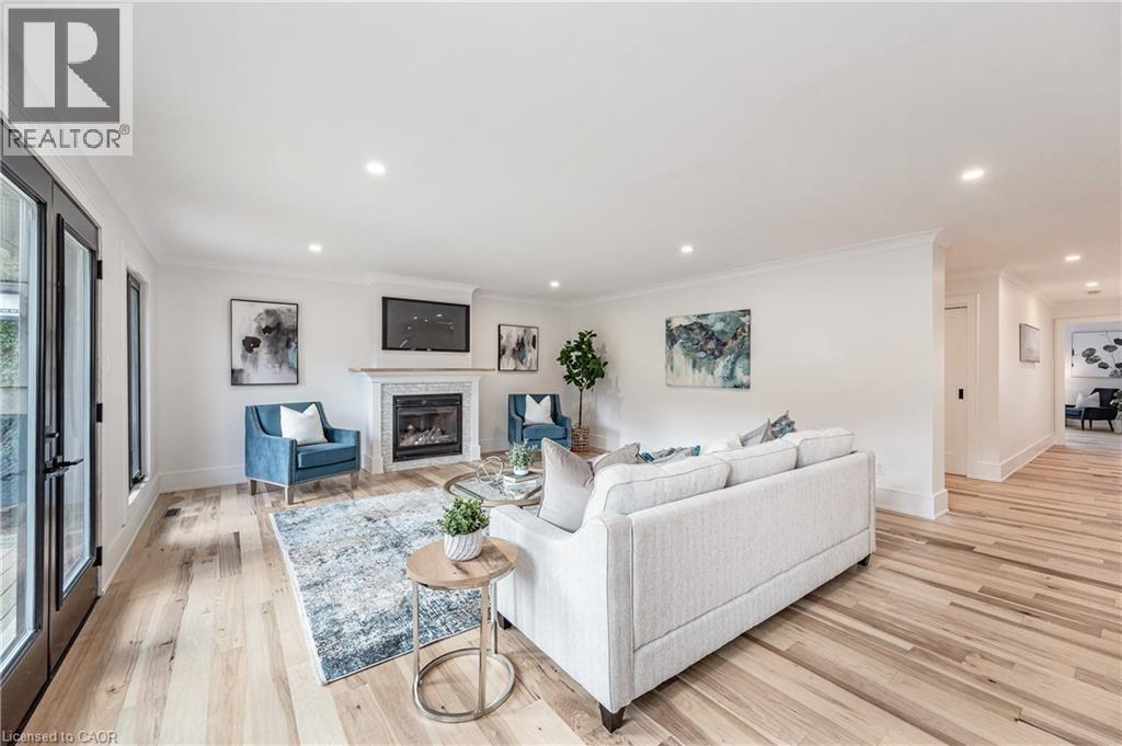 175 Bluebell Crescent, Ancaster, ON