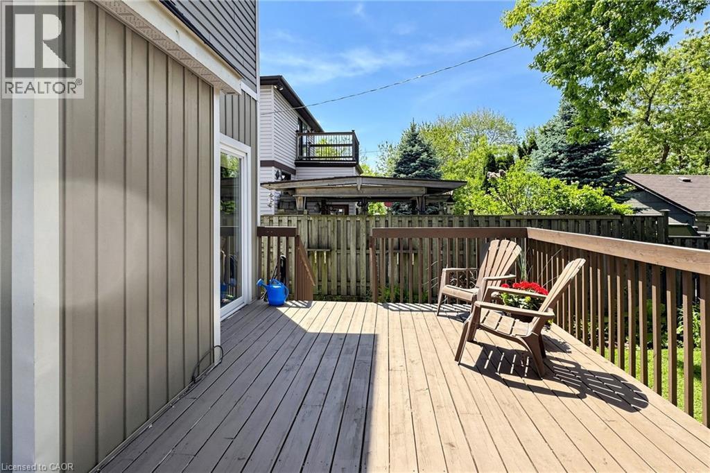 7 Windermere Avenue, Hamilton, ON