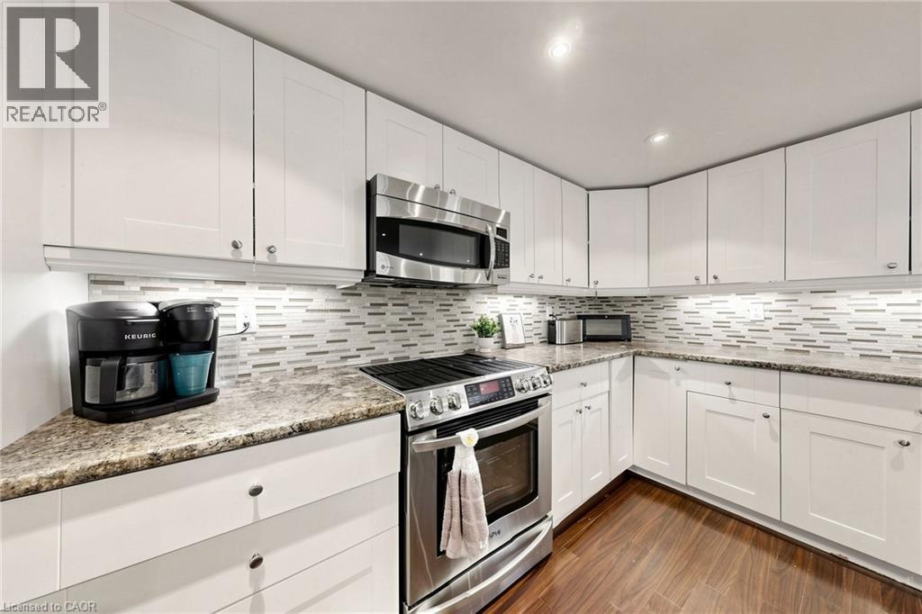 7 Windermere Avenue, Hamilton, ON