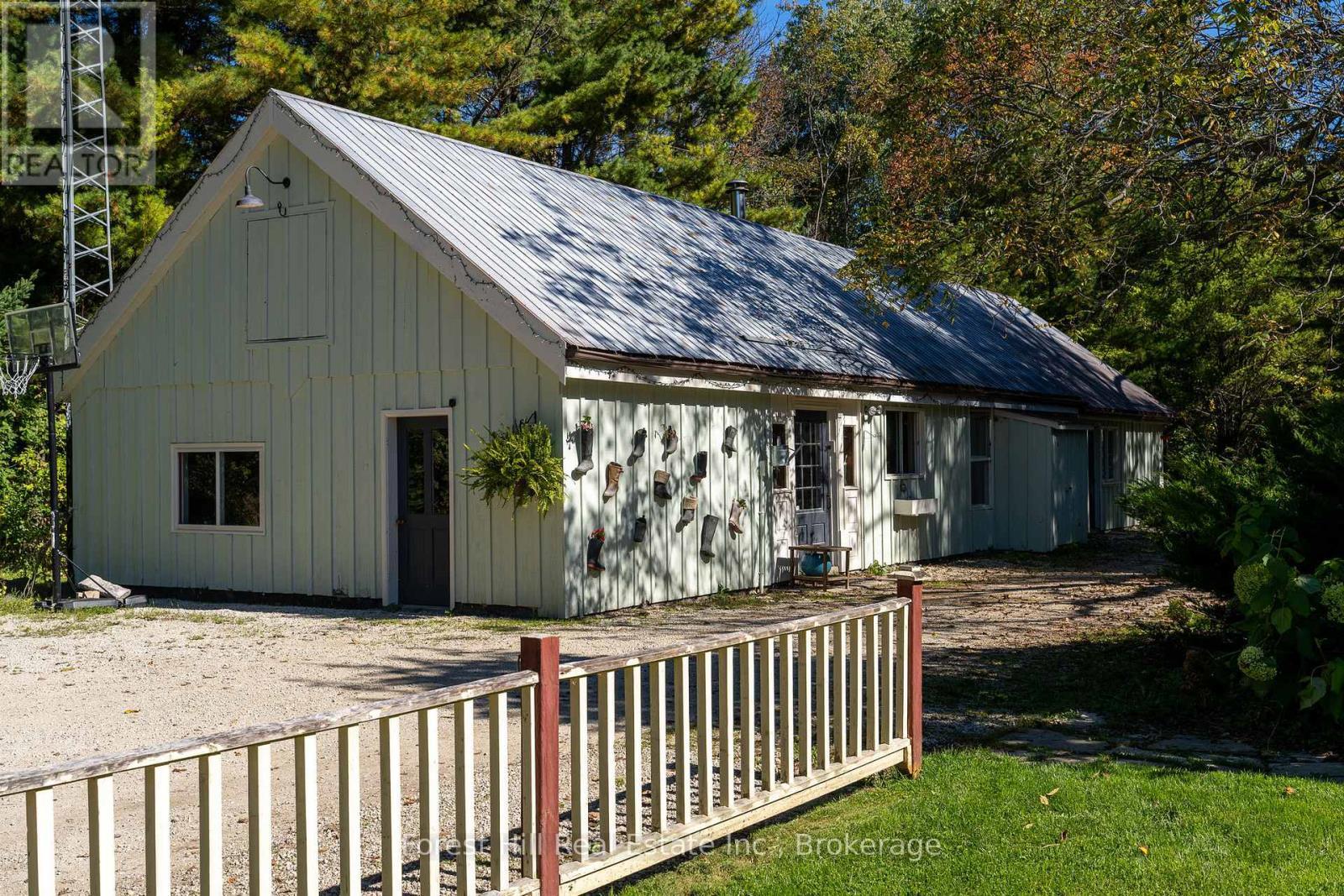 496629 Grey Road 2, Blue Mountains, ON