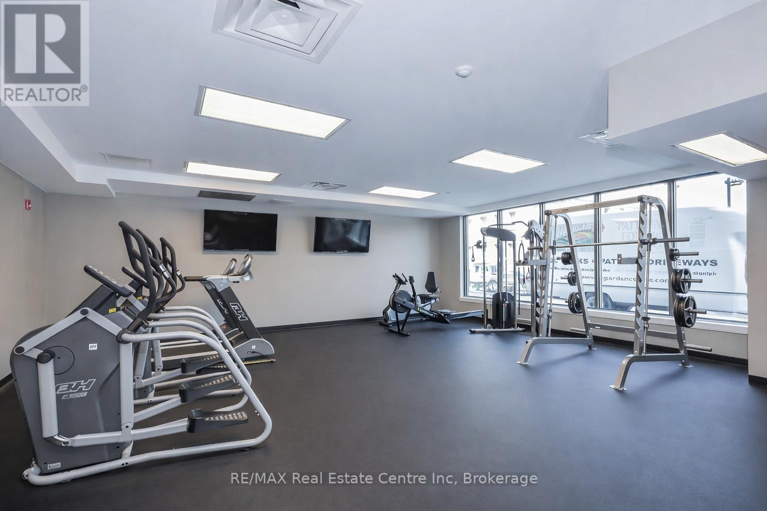 402 - 73 Arthur Street S, Guelph (Downtown), ON