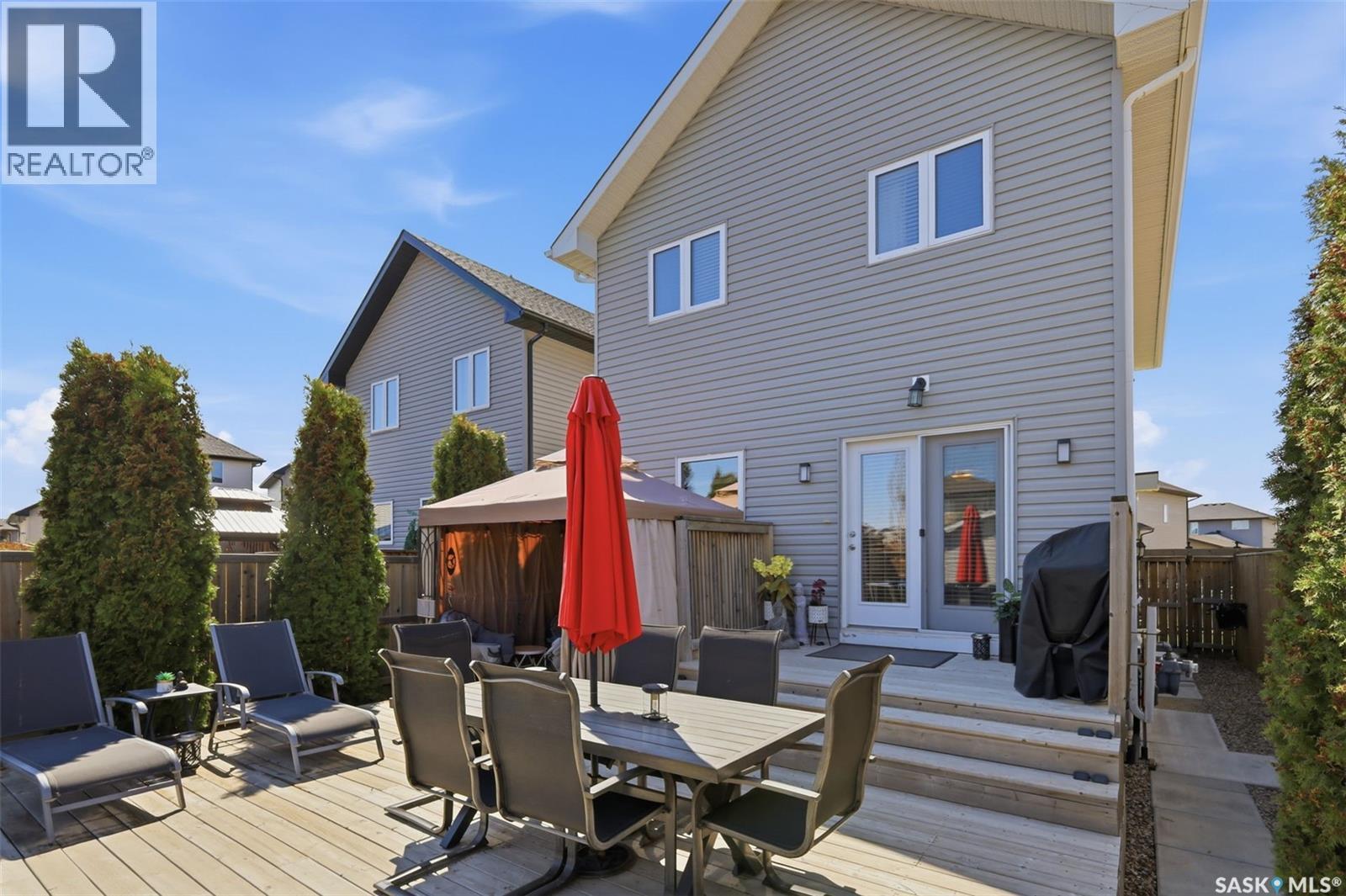 646 Hampton Circle, Saskatoon, SK