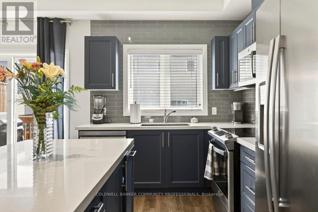 54 Aquarius Crescent, Hamilton, ON