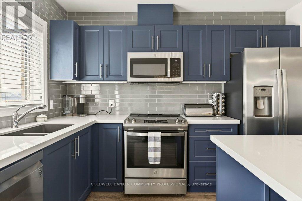 54 Aquarius Crescent, Hamilton, ON