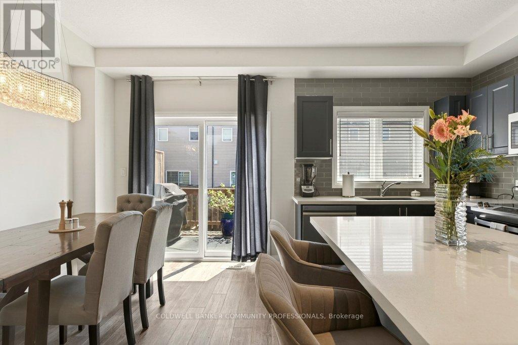 54 Aquarius Crescent, Hamilton, ON