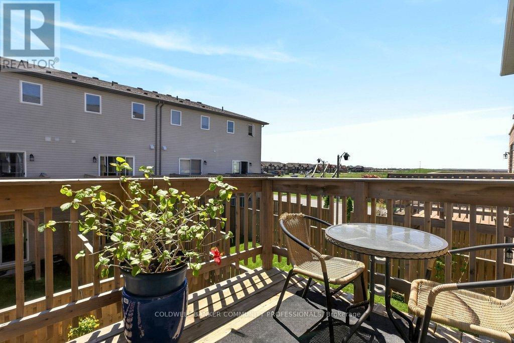 54 Aquarius Crescent, Hamilton, ON